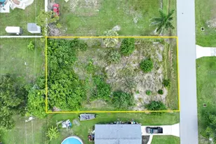 3268 Pinetree St, Port Charlotte, FL 33952 - Photo 1