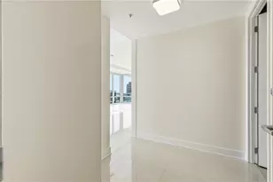 150 E Robinson St, Orlando, FL 32801 - Photo 10