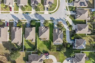 2608 Limerick Cir, Grand Island, FL 32735 - Photo 34