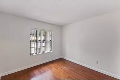 7423 Elsworth Court, Orlando, FL 32819 - Photo 6