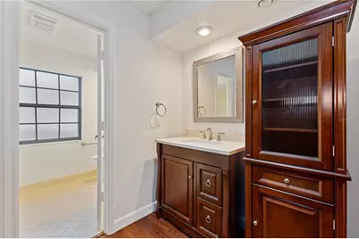 7423 Elsworth Court, Orlando, FL 32819 - Photo 12