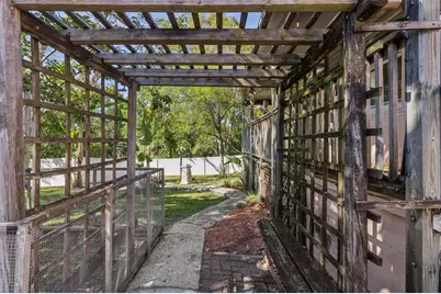 3016 N Albany Avenue, Tampa, FL 33607 - Photo 32