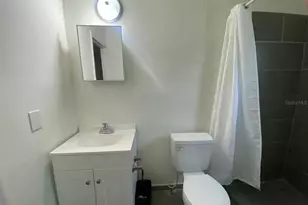 4427 Raleight St, Orlando, FL 32811 - Photo 10