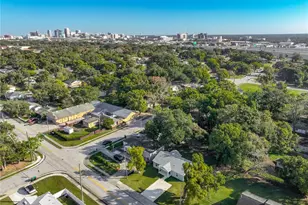 2305 S Westmoreland Dr, Orlando, FL 32805 - Photo 2