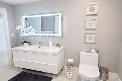 1840 Flametree Lane, Venice, FL 34293 - Photo 14