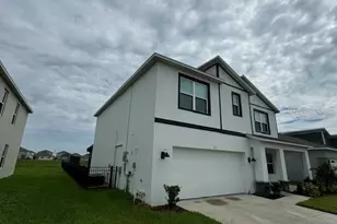 313 Talisi Loop, Saint Cloud, FL 34771 - Photo 4