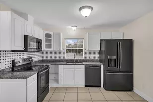 1124 Edgewater Ct, Orlando, FL 32804 - Photo 8
