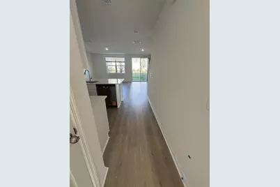 16306 Bird Of Paradise Avenue, Clermont, FL 34714 - Photo 2