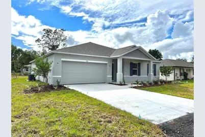 560 Walnut Avenue, Orange City, FL 32763 - Photo 2