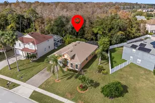 2761 Eagle Glen Cir, Kissimmee, FL 34746 - Photo 4