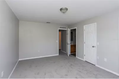 8097 Settlers Creek Circle, Lakeland, FL 33810 - Photo 10