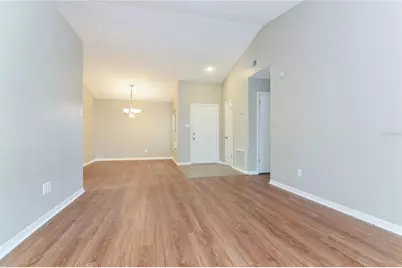 13210 Silvercreek Drive, Riverview, FL 33569 - Photo 4