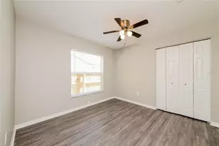 1216 Grassy Meadow Pl, Brandon, FL 33511 - Photo 12