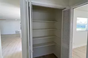 2502 Tropical Shores Dr SE, Saint Petersburg, FL 33705 - Photo 20