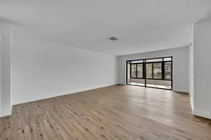 4522 Marine Pkwy, New Port Richey, FL 34652 - Photo 4