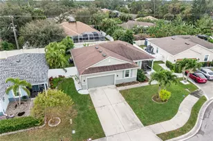 110 65th Ave E, Bradenton, FL 34203 - Photo 1