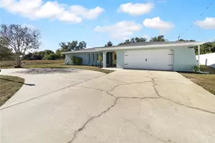 510 Margarita Ave, North Port, FL 34287 - Photo 2