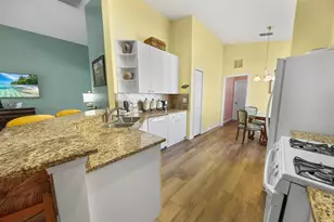 880 Wolf Creek St, Clermont, FL 34711 - Photo 10