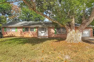 28 Jasmine Dr, Debary, FL 32713 - Photo 1