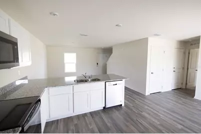 737 Hillview Loop, Haines City, FL 33844 - Photo 8