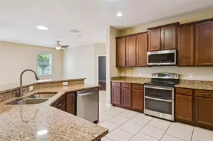 11242 Scenic Vista Dr, Clermont, FL 34711 - Photo 10