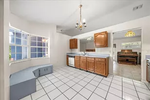 1211 W Old US Hwy 441, Mount Dora, FL 32757 - Photo 14