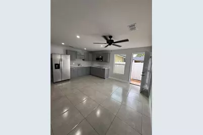 8623 Baylor Circle, Orlando, FL 32817 - Photo 4