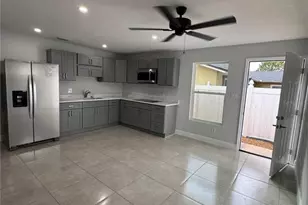 8623 Baylor Cir, Orlando, FL 32817 - Photo 4