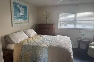 525 Manatee Ct, Venice, FL 34285 - Photo 6