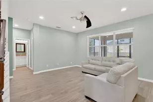 5271 Brydon Woods Cir, Saint Cloud, FL 34771 - Photo 12