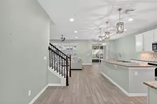 5271 Brydon Woods Cir, Saint Cloud, FL 34771 - Photo 10