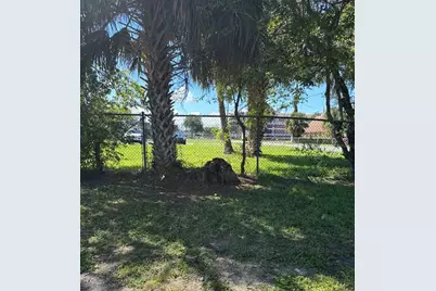 555 Oak Street, Daytona Beach, FL 32114 - Photo 14