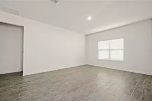 1078 Chelan Falls Dr, Deland, FL 32724 - Photo 14