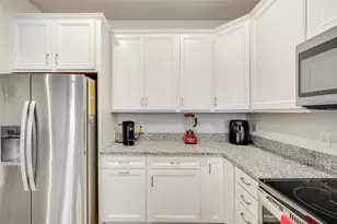 2202 Gopher Tortoise Terrace, Oakland, FL 34787 - Photo 10