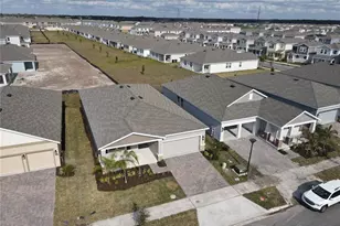 2619 Peace Of Mind Ave, Kissimmee, FL 34744 - Photo 18