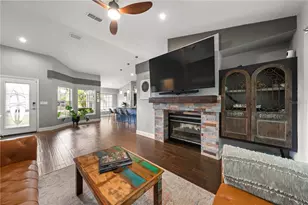 7507 Whisper Woods Ct, New Port Richey, FL 34655 - Photo 16