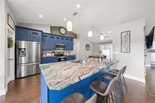 7507 Whisper Woods Ct, New Port Richey, FL 34655 - Photo 8