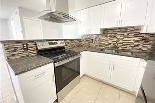 424 W 5th St, Apopka, FL 32703 - Photo 6