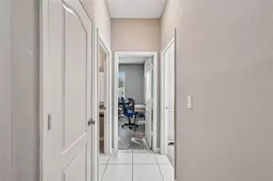 2305 Gladiolus Ln, Mascotte, FL 34753 - Photo 10