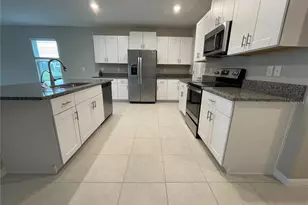 8879 Parsons Hill Blvd, Wesley Chapel, FL 33545 - Photo 6