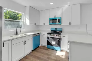 3910 W Robinson St, Orlando, FL 32805 - Photo 2