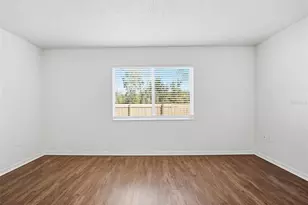 519 Scarlet Maple Ct, Plant City, FL 33563 - Photo 12