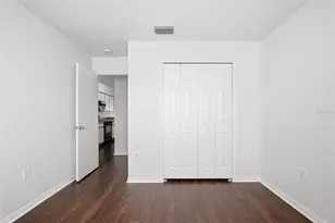 519 Scarlet Maple Ct, Plant City, FL 33563 - Photo 10