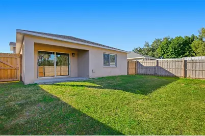 519 Scarlet Maple Court, Plant City, FL 33563 - Photo 22