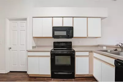 519 Scarlet Maple Court, Plant City, FL 33563 - Photo 4