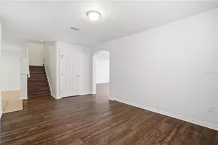 12034 Citrus Leaf Dr, Gibsonton, FL 33534 - Photo 10