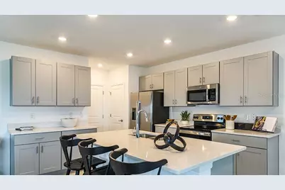 717 Hazelwood Court, Haines City, FL 33844 - Photo 6