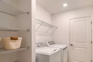 717 Hazelwood Ct, Haines City, FL 33844 - Photo 10