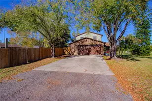 4899 Sparrow Dr, Saint Cloud, FL 34772 - Photo 4