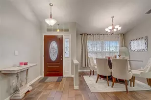 129 Compass Rose Dr Brook, Groveland, FL 34736 - Photo 8